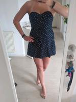 Superdry Kleid Bandeau Herz Ausschnitt wie neu S 36 blau weiß Hessen - Alsfeld Vorschau