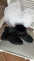 UGG Boots Sunburst 41 schwarz Stiefel Damen Lammfell Hessen - Wiesbaden Vorschau