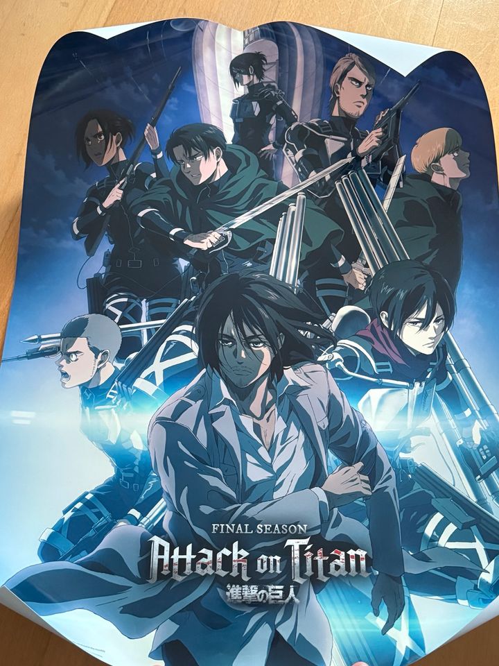 Attack on Titan Final Season 2x Poster Hochglanz 52 x 38 cm in Mönchengladbach