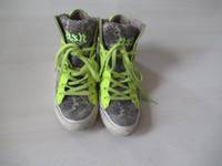 ASH Sneaker ausgefallen mit Nieten Gr, 39-alles echt Leder Berlin - Hellersdorf Vorschau