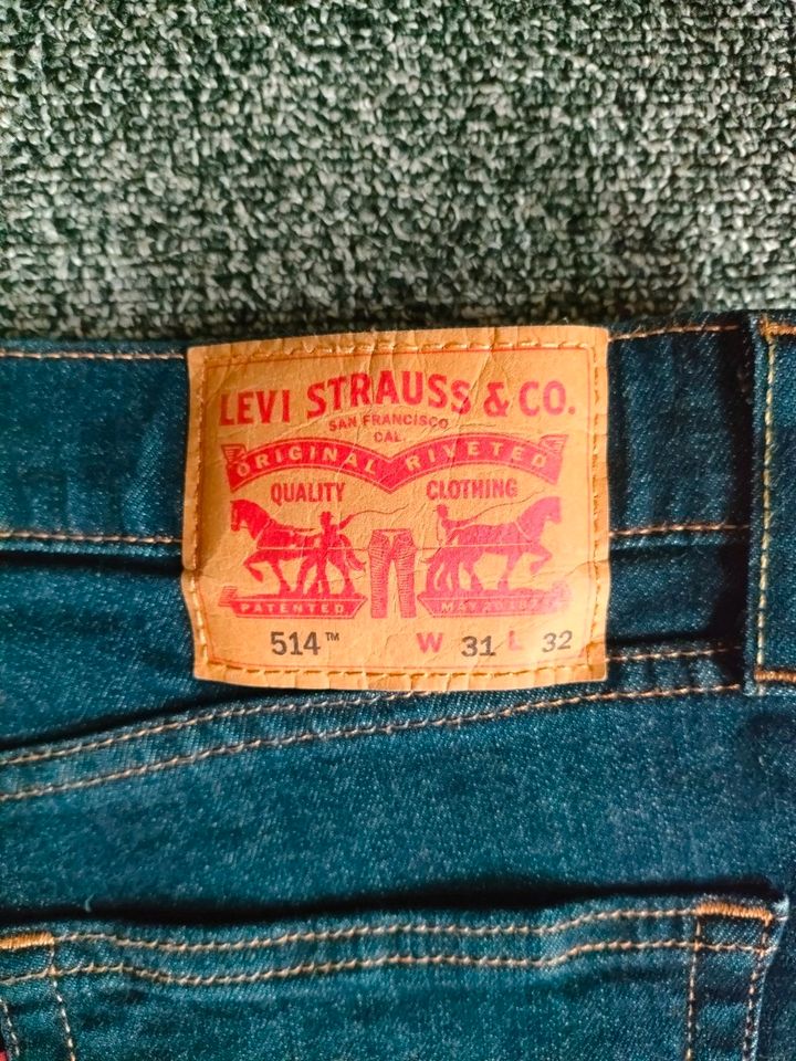 NEU Levi Jeans 514 31 / 32 in Magdeburg