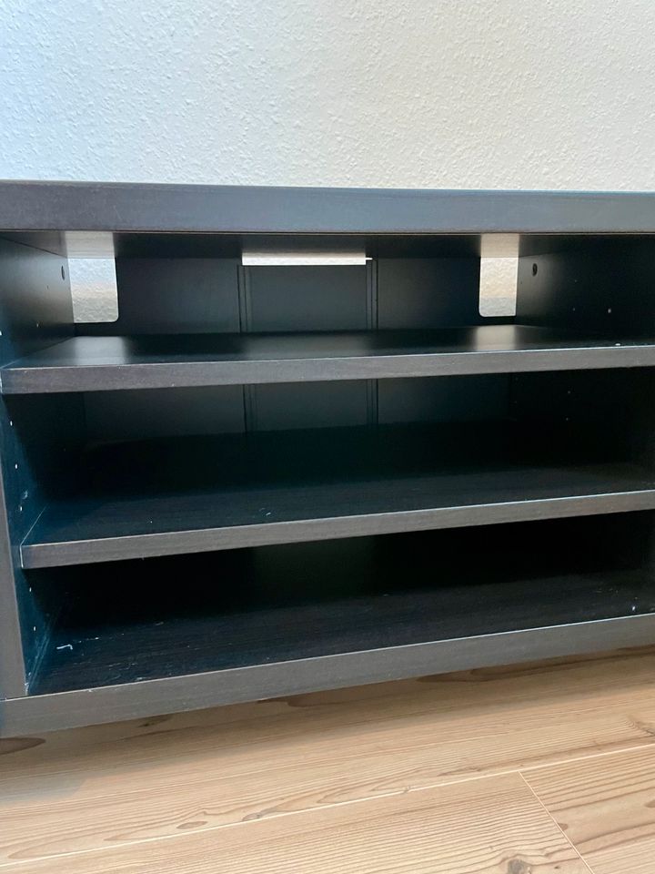 TV Board/ Schrank in Neuenhagen