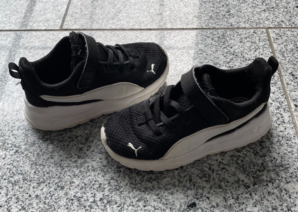 Kinderschuhe Sneaker Puma Größe 26 in Unna