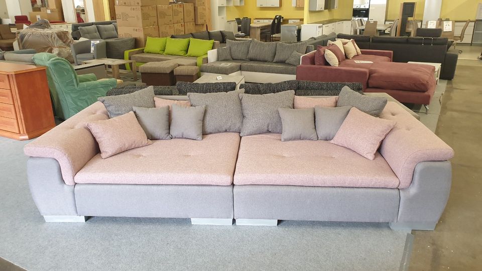 NEU - XXL Big - Sofa Couch Sofa Garnitur Wohnlandschaft Sessel Hocker Eckcouch in Schwerin