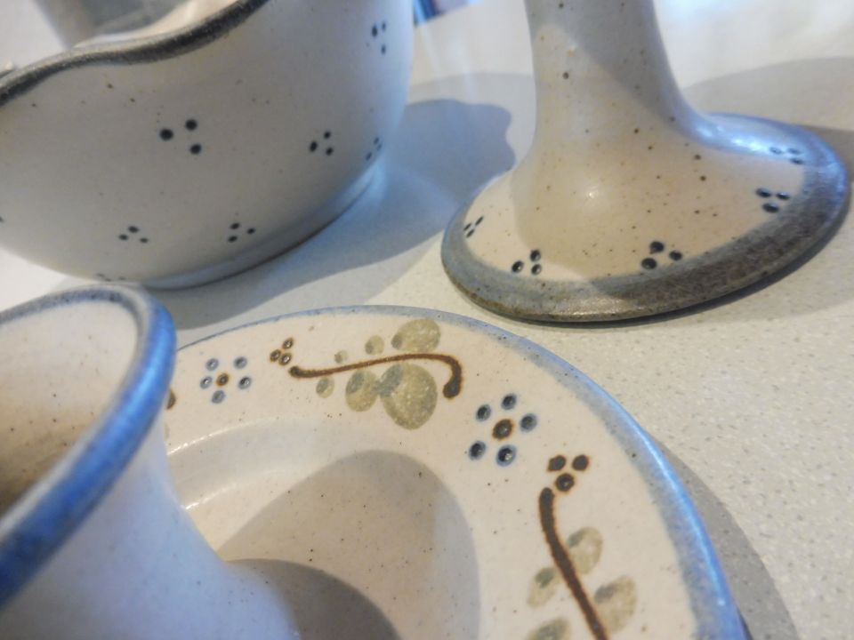 Keramikschale Handgetöpfert und 2 Keramik Kerzenhalter in Oberaurach