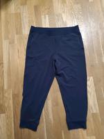 Uniqlo sporthose gr. XL blau 3/4 Hose AIRsm Berlin - Neukölln Vorschau