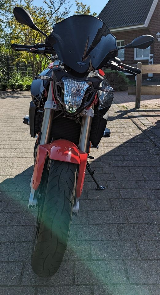 BMW F800R, alle Pakete, viel Zubehör in Moorrege