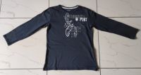 2,50 € Langarmshirt 128 blau Shirt langarm dunkelblau Nordrhein-Westfalen - Leverkusen Vorschau