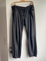Schwarze Jogpants von Opus Bielefeld - Stieghorst Vorschau