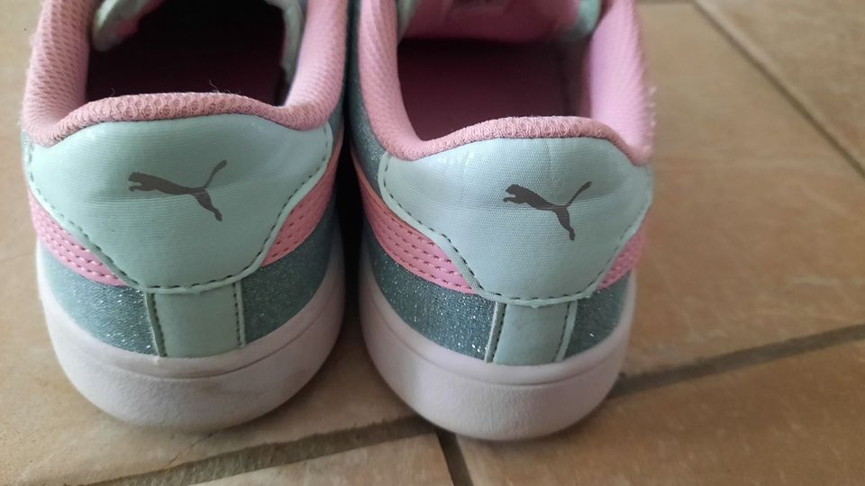 Puma Turnschuhe Mädchen Gr.34/35 in Osnabrück