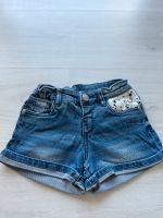 Mädchen Shorts kurze Hose Jeans gr 122 Nordrhein-Westfalen - Soest Vorschau