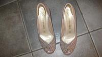 Pumps_Leder_Schuhe_Absatz_creme_beige * Peter Kaiser * 36_3,5 NEU Niedersachsen - Gifhorn Vorschau