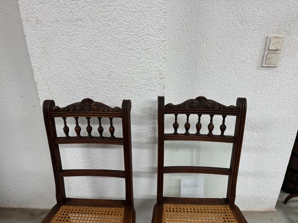 2 Antike Stühle Gründerzeit geschnitzt 19.Jh Stuhl Küchenstuhl in Völklingen