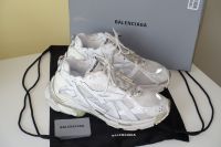 Org. BALENCIAGA Runner in white/dirty white Gr.45 full set Bayern - Ingolstadt Vorschau