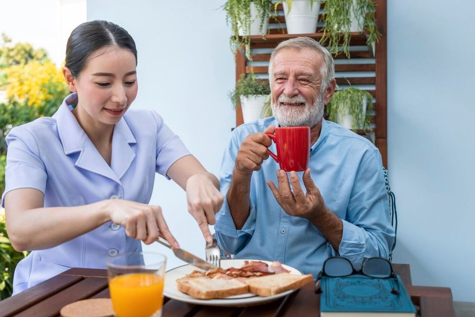 Häusliche 24-Stunden Pflege & Betreuung ❤️ Seniorenbetreuung 24/7 in Königstein im Taunus