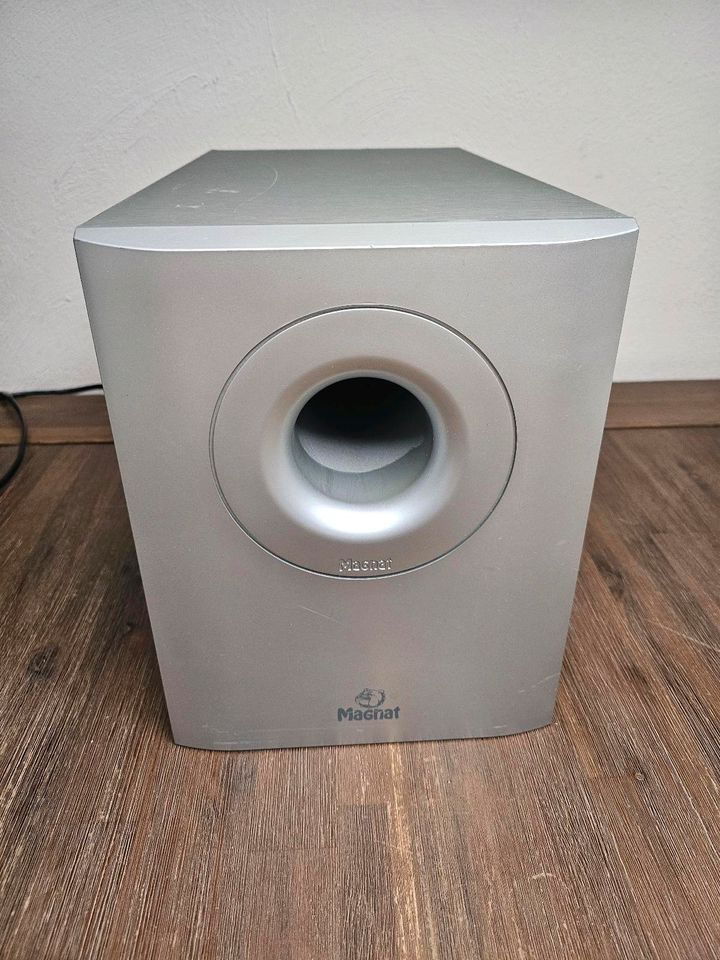 Magnat Motion SUB 16A  Subwoofer in Nideggen / Düren