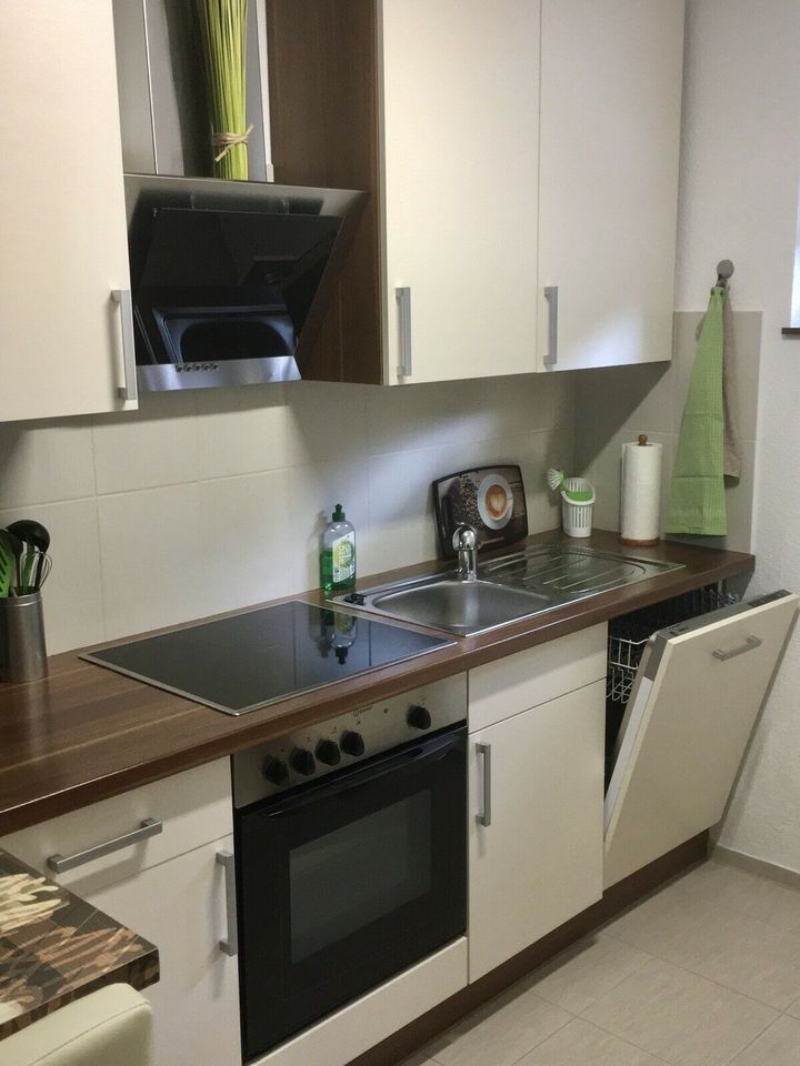 NEU Privatzimmer Apartment Ferienwohnung 48qm Dettingen TOP in Dettingen an der Erms