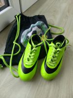 Fußballschuhe Turnschuhe Laufschuhe 35 Sport Leichtathletik LZQ Dresden - Gorbitz-Nord/Neu-Omsewitz Vorschau