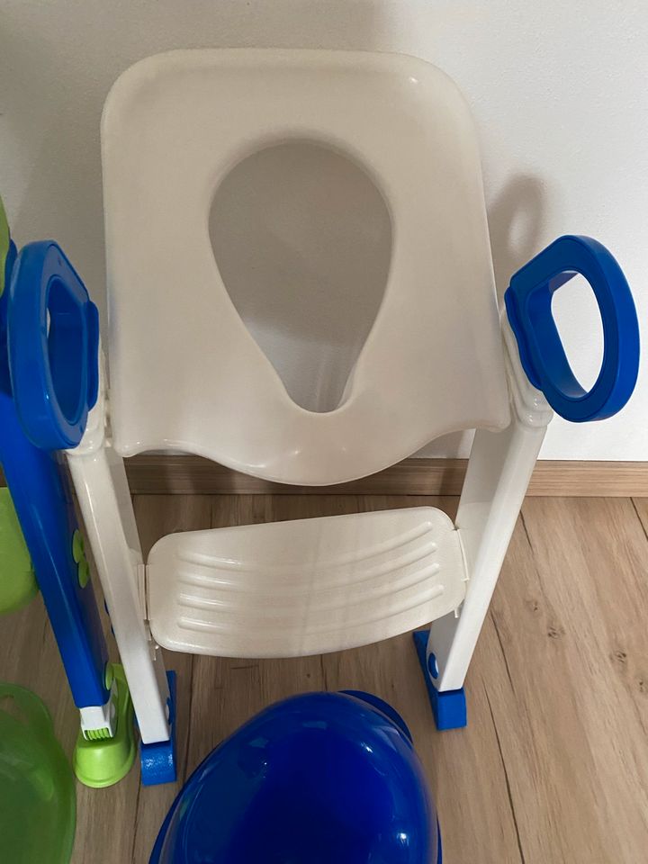 Toilettentrainer - Sitz - Töpfchen in Hirschau