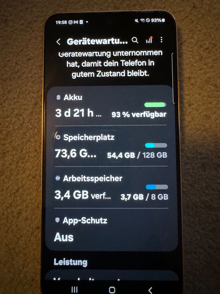 Samsung Galaxy S22 in Berlin