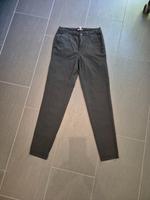 Esprit Hose Gr. 32/30 schwarz neu Nordrhein-Westfalen - Greven Vorschau