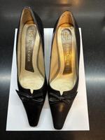 Peter Kaiser Pumps mit Schleifchen, schwarz, Gr. 4,5 bzw. EU 37,5 Bayern - Germering Vorschau