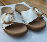 Stilgerechte Sandalen von Gabor in weiß für Damen Baden-Württemberg - Gernsbach Vorschau
