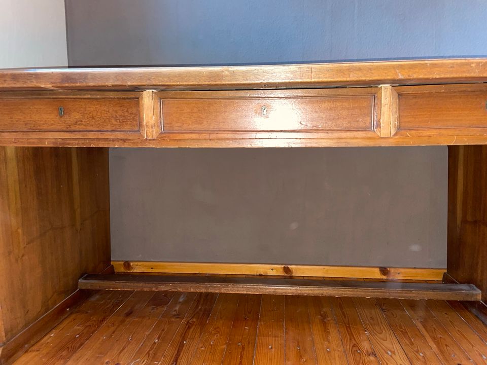 Massivholz Schreibtisch, 170x 85 cm h78cm in Annweiler am Trifels