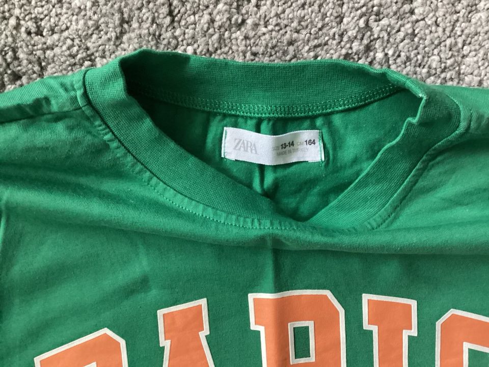 Zara T-Shirt 164 grün in Wuppertal