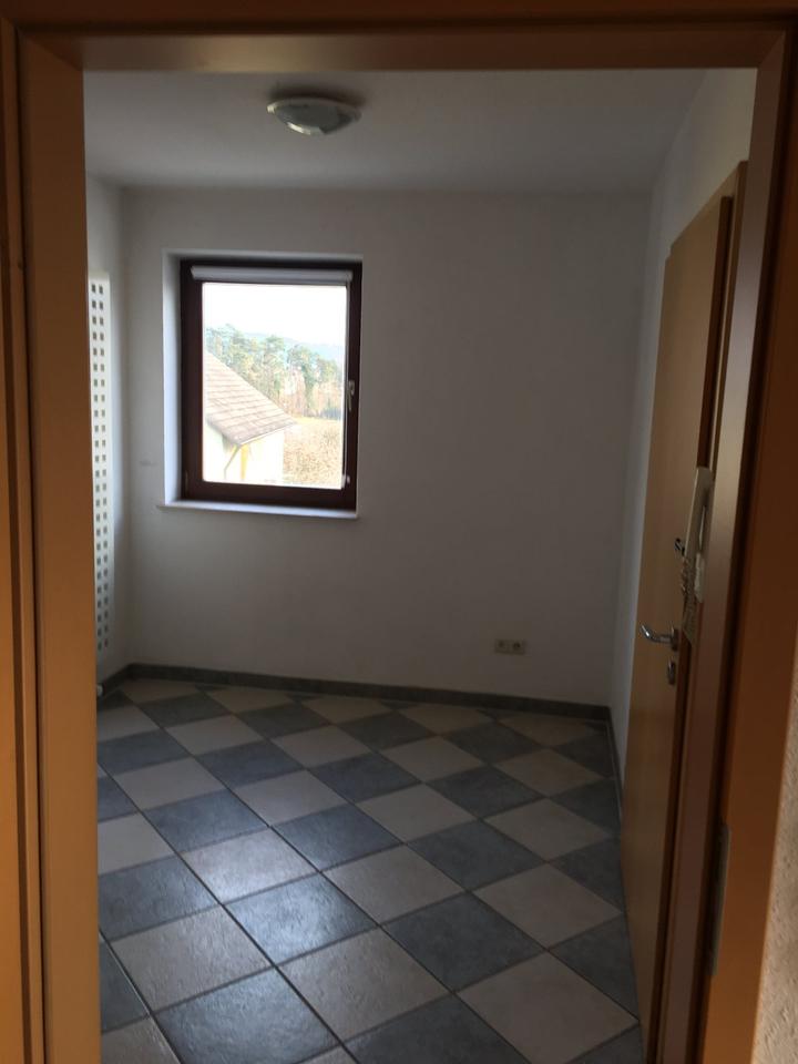 Wohnung 3 Zimmer zu vermieten in Burgthann Ezelsdorf in Burgthann 
