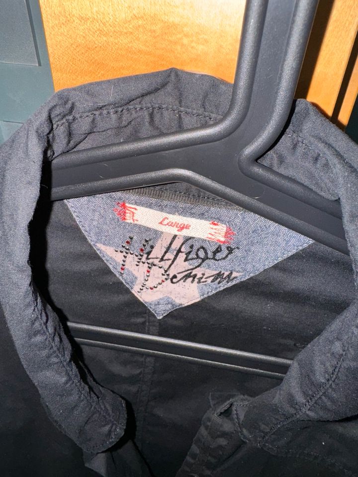 Hilfiger Denim Damen Bluse Hemd Größe L in Hameln