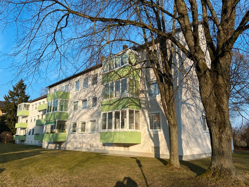 Nette kleine Wohnung in Neusäß, TOP Lage Nähe Uniklinik in Neusäß