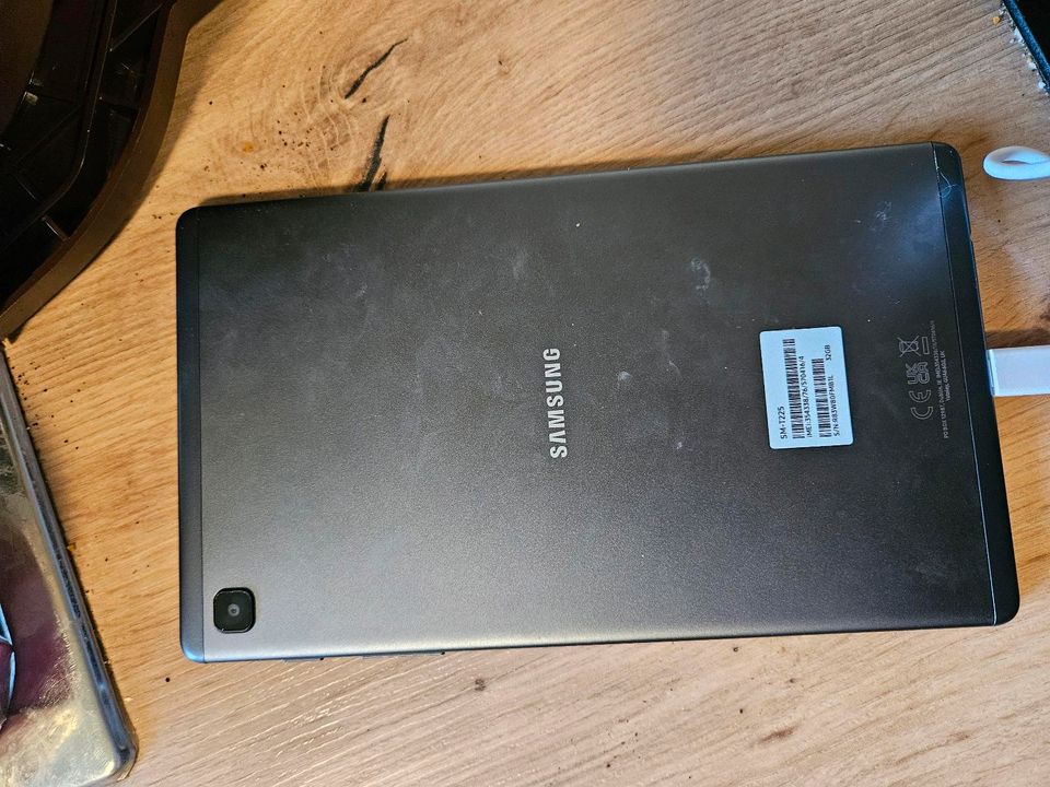 Samsung galaxy Tab A7 Lite in Grünberg