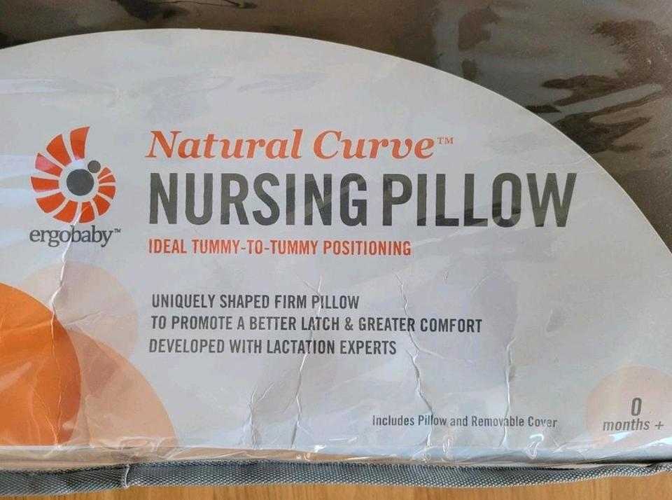 Ergobaby Stillkissen Nursing Pillow flauschig ergonomisch in Karlshuld