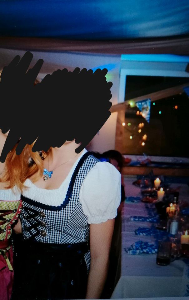 Dirndl mit Schürze Größe 38, ohne Bluse in Bochum