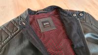 HUGO BOSS Lederjacke Jacke Herrenjacke Größe 54 Hessen - Grünberg Vorschau