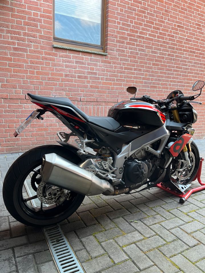 Aprilia Tuono V4 1100RR in Stadthagen