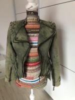 Lookbook Jacke neuwertig in 38 Bayern - Königsbrunn Vorschau