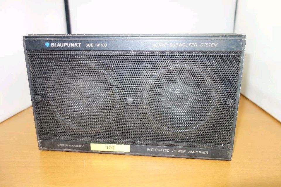 Blaupunkt SUB-W 100 Active Subwoofer System Verstärker in Winnenden