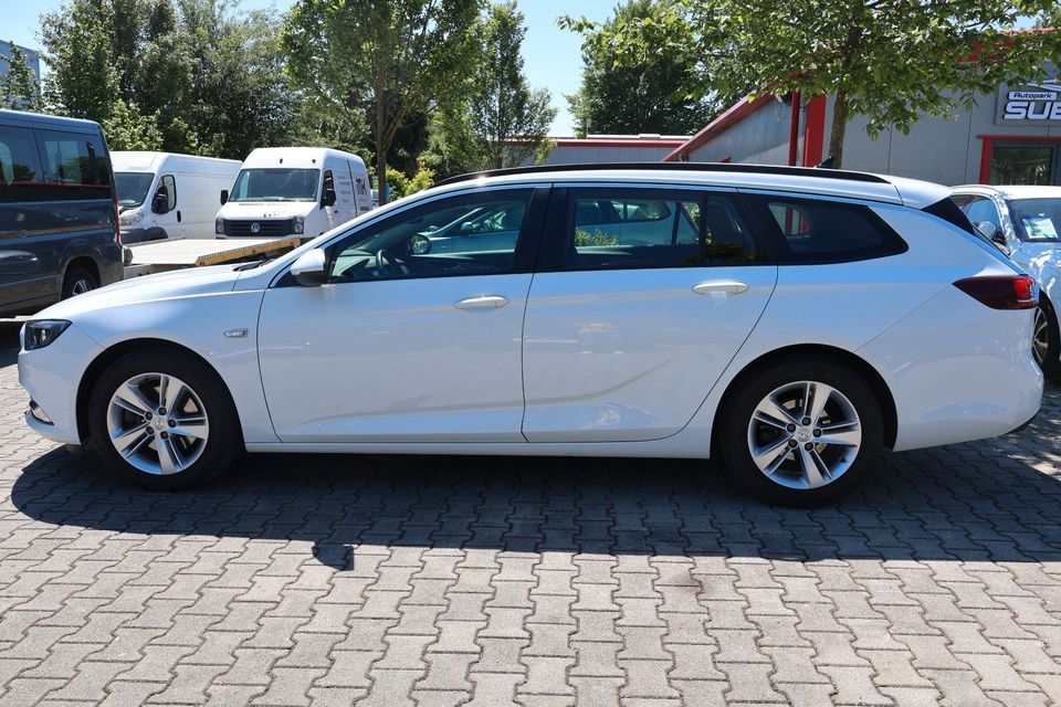 Opel Insignia B Sports Tourer Business Edition in Ismaning