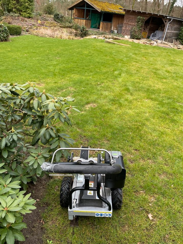 Gartenpflege mit Heckeschneiden, Rasenmähen Baumfällung uvm. in Adenbüttel