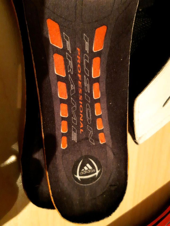 Adidas Sohle Fußballschuhe Einlage 26 cm in Verden