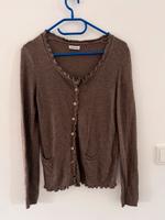 Braune Strickjacke mit Rüschen Hamburg - Harburg Vorschau