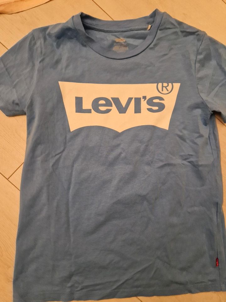 Levis T-Shirt Gr. XS in Niederfüllbach