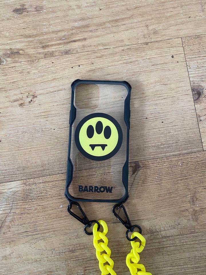 Barrow - Handyhülle - iPhone 12 Pro in Köln
