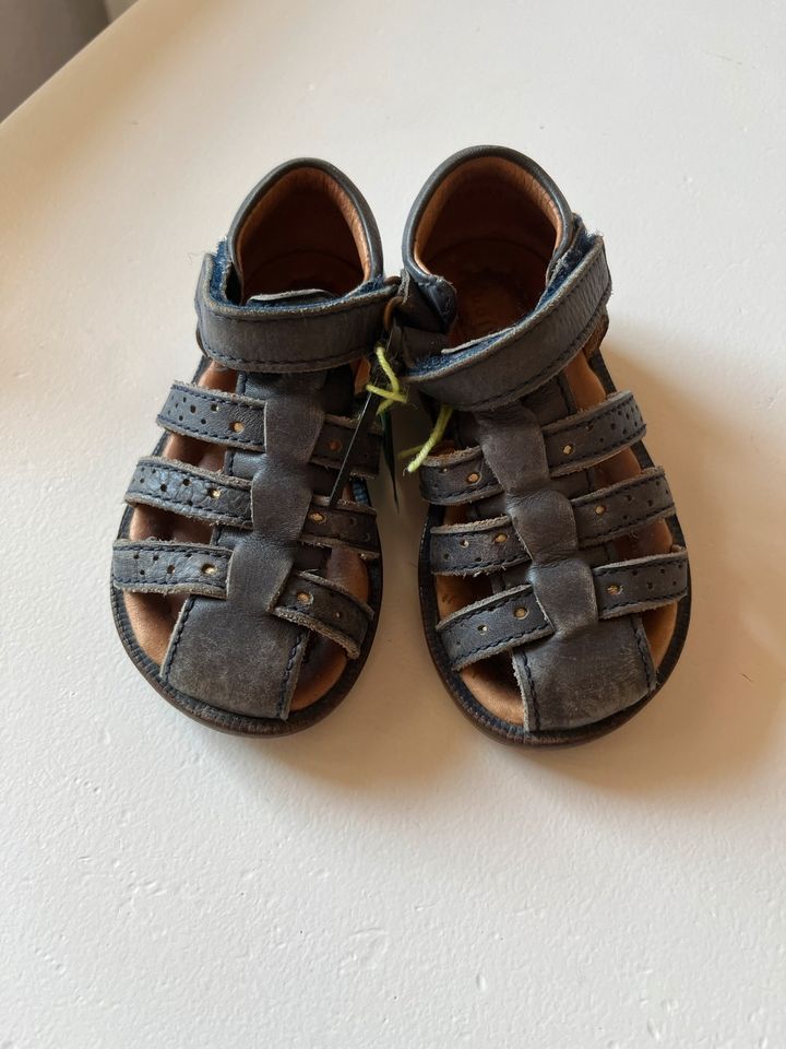 Bellybutton Sandalen blau Mädchen 23 in Herzogtum Lauenburg - Ratzeburg |  Gebrauchte Kinderschuhe Größe 23 kaufen | eBay Kleinanzeigen ist jetzt  Kleinanzeigen