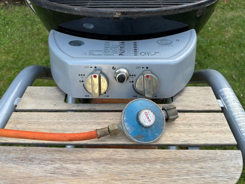 OOUTDOOR CHEF - GBRAUCHT - HOLZ in Darmstadt