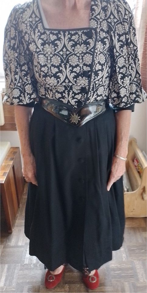 Chiemsee Trachten Kleid Gr. 40 mit Unterrock in Erding