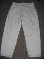 Bershka Jeans Loose wie neu - Gr. 40 Sachsen - Radebeul Vorschau