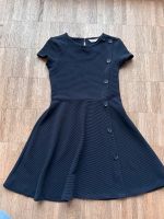 Kleid Mädchen Gr. 158 dunkelblau festlich Matrosenlook Kr. München - Feldkirchen Vorschau